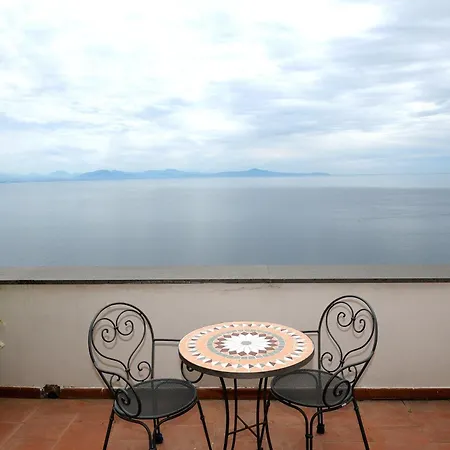 Felice Relais